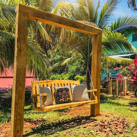 Hotel Manurii Garden (Adults Only) Utila Exterior foto