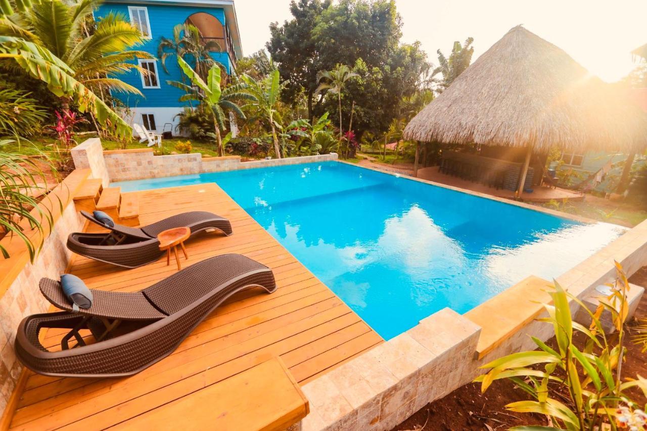Hotel Manurii Garden (Adults Only) Utila Exterior foto